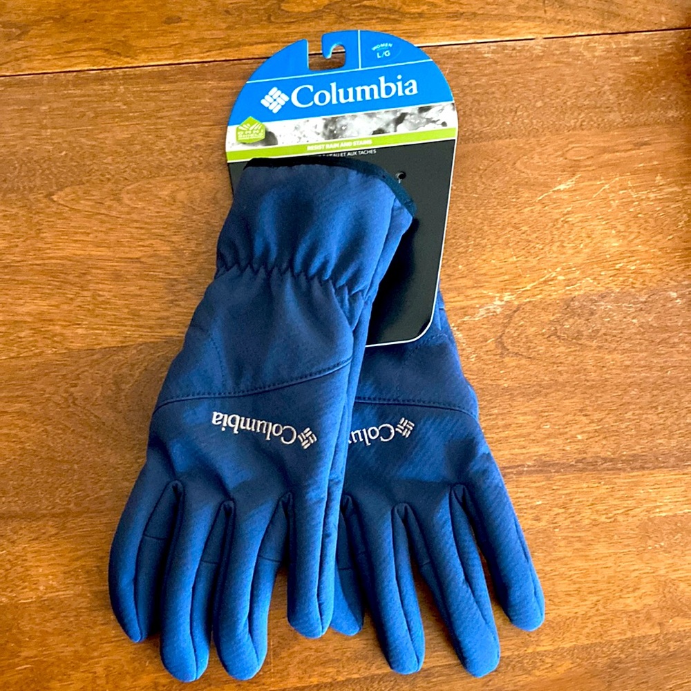 BNWT Womens Winter Gloves